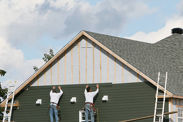 Professional Siding Contractor technician working in Cedar Park, TX